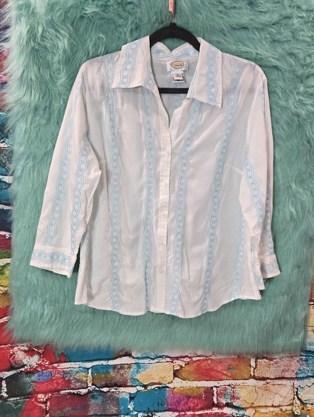 Talbots White and Blue Long Sleeve Front Button Shirt Size M
